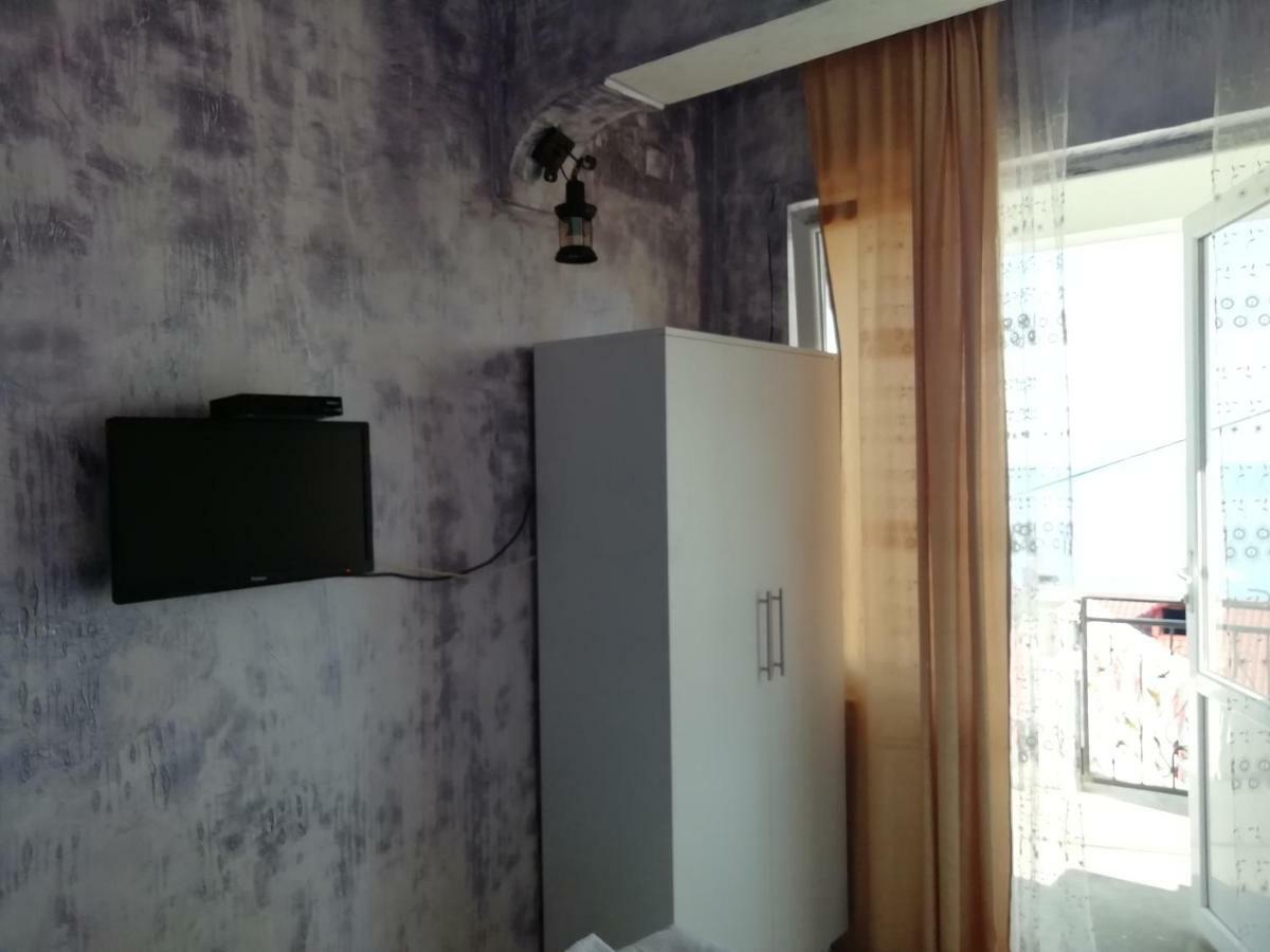 Geno Guest House Квариати Экстерьер фото