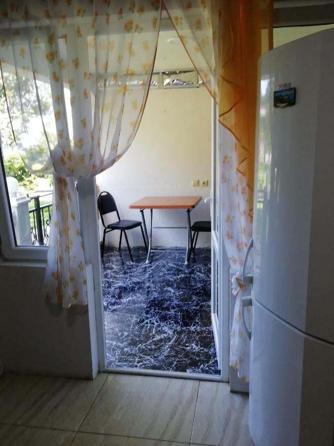 Geno Guest House Квариати Экстерьер фото