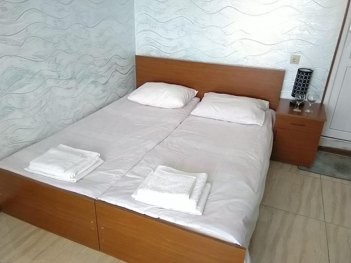 Geno Guest House Квариати Экстерьер фото