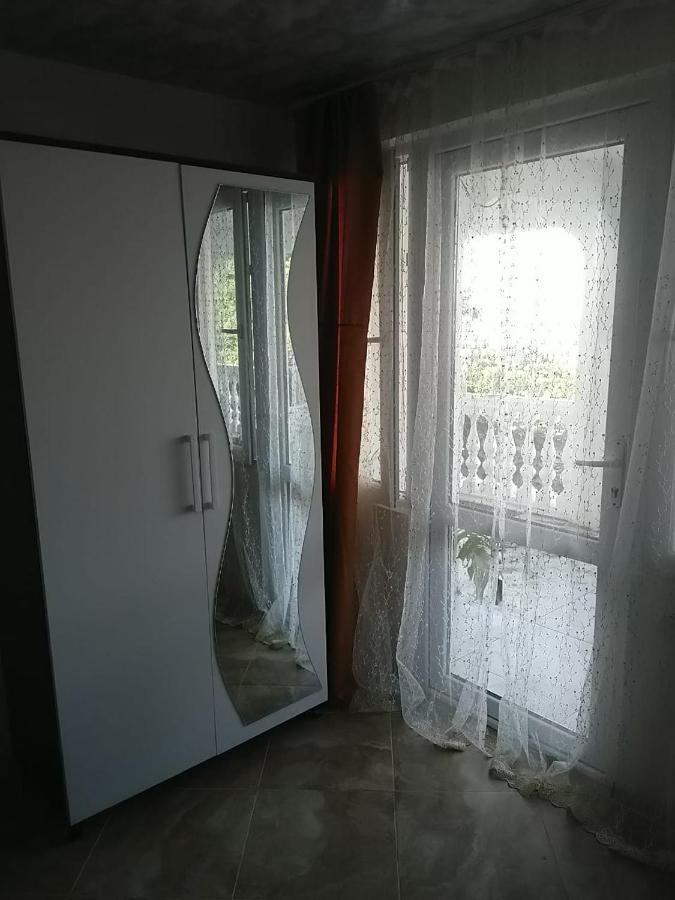 Geno Guest House Квариати Экстерьер фото