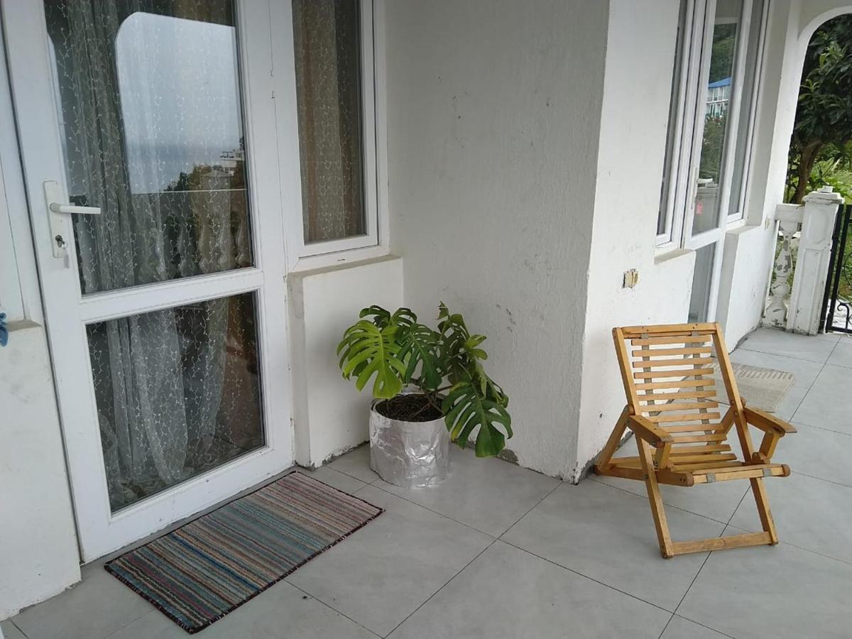 Geno Guest House Квариати Экстерьер фото